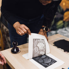 Load image into Gallery viewer, Introductory Linocut Workshop - Fabia.H.Goff - Folkestone - 14th June
